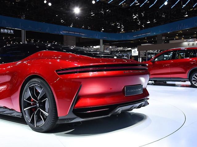 比亚迪全新跑车仅2.9秒破百,配一体式鸥翼门,帅出新高度!